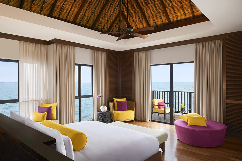 AVANI_Sepang_Three_Bedroom_Villa_Master Bedroom