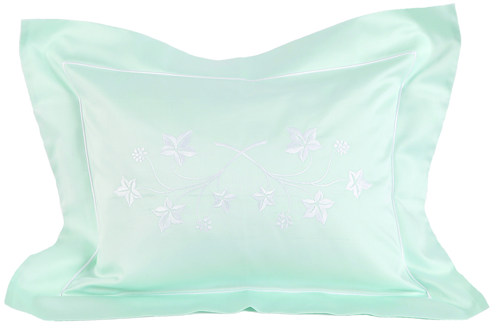 rr-tips-bilik-tidur-bantal
