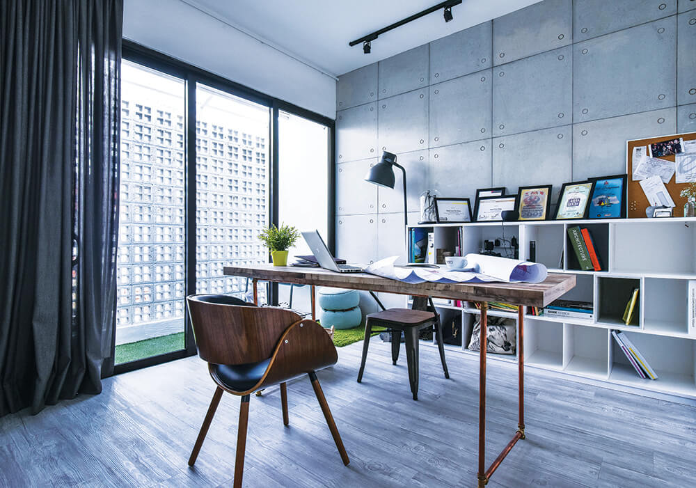 ch-homes-yong-studio-work-area