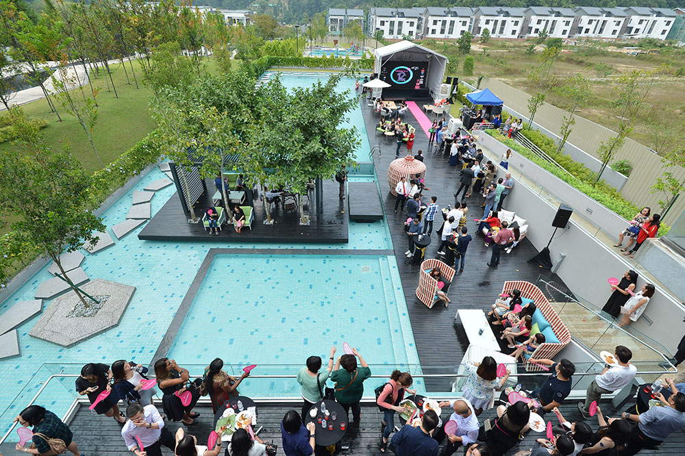 ch_156_12_anniversary_1