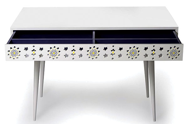 mnoparis_alborz_desk