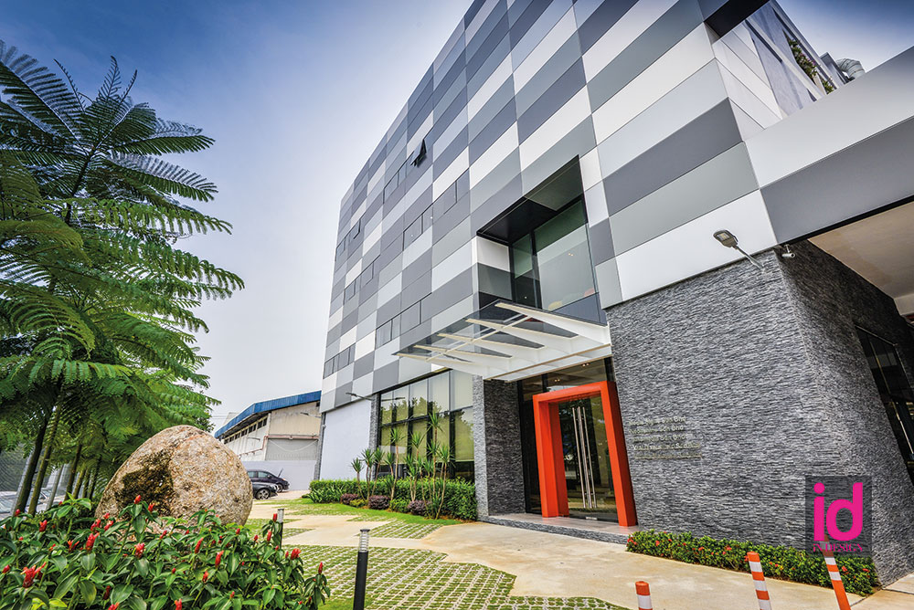 sod_media_sign_buildings